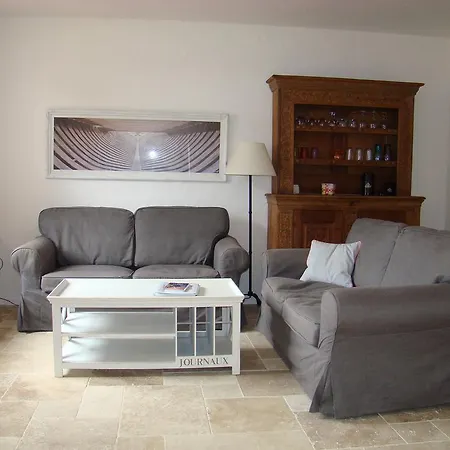 Holiday home Maison Bleue *